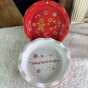 Stoneware Gingerbread & Baking Spirits Bright Baking Dishes Red & White New
